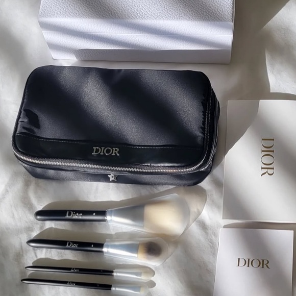 Dior Black Makeup Brush Collection - Picture 2 of 4